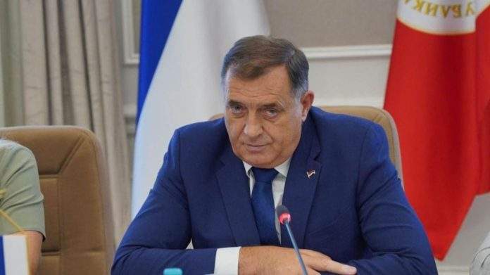Dodik tvrdi da su četvrtina stanovnika RS članovi SNSD-a