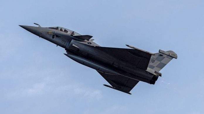 Hrvatska danas preuzima prvi višenamjenski borbeni avion Dassault Rafale