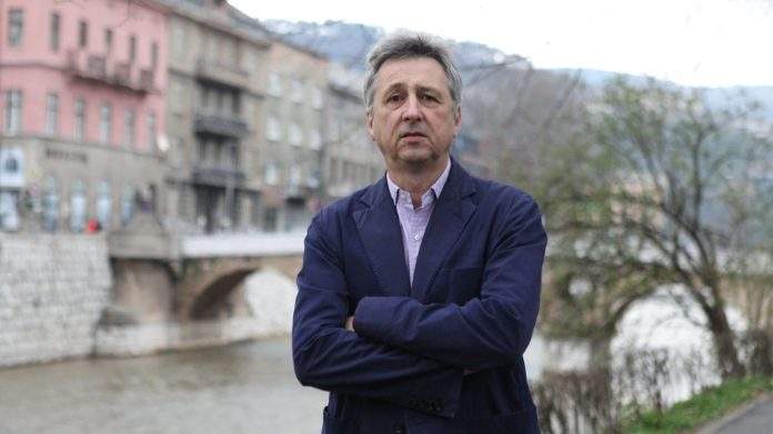 Profesor Neven Anđelić za 