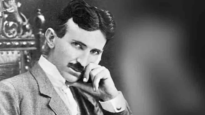TESLA JE DO DETALJA OPISAO ŠTA NAS ČEKA DO 2035. GODINE: Mnoge stvari koje je najavio danas su stvarnost, a na jedno je posebno UPOZORAVAO!