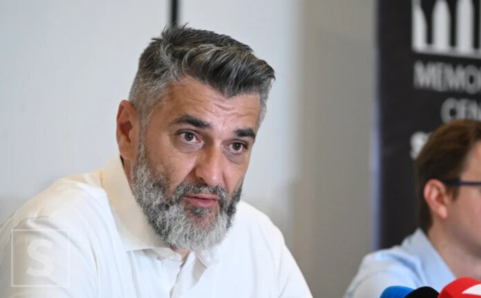 Emir Suljagić o sramnom snimku iz Bratunca: “Ovo nije folklor, ovo je poziv na ubijanje”