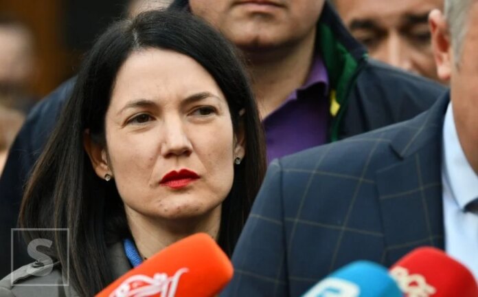 Jelena Trivić tvrdi da su varali: U SNSD-u opšta panika zbog skeniranja listića