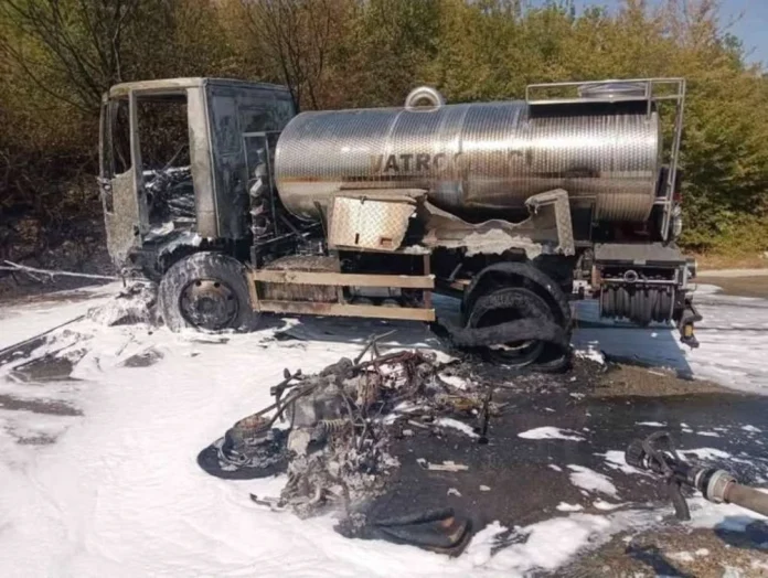 Mostarski vatrogasci nakon sudara njihovog vozila i motora: S ovakvim događajem do sada se nismo suočili