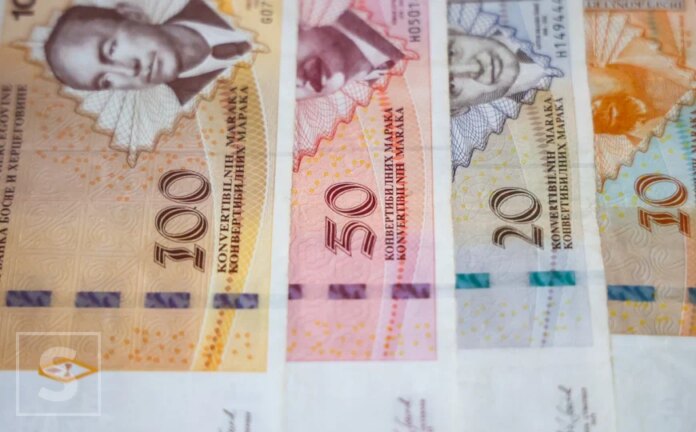 Počinje isplata julskih naknada socijalne zaštite u KS: Osigurano više od 1,5 miliona KM