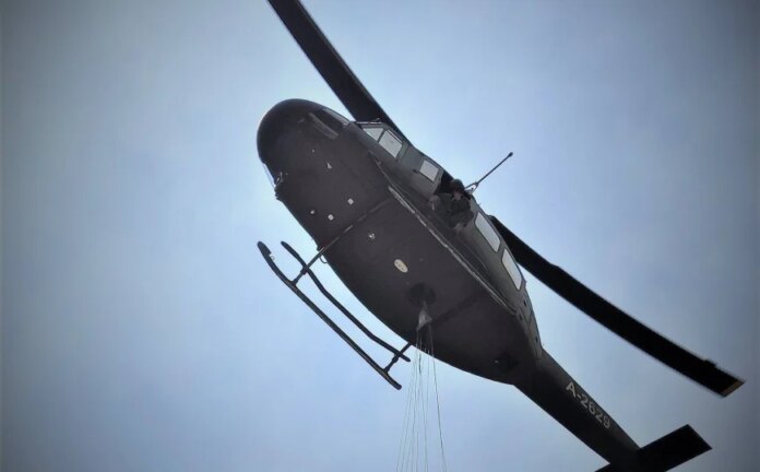 Požar bukti uz granicu s Hrvatskom: OS BiH poslale helikopter na Plješevicu