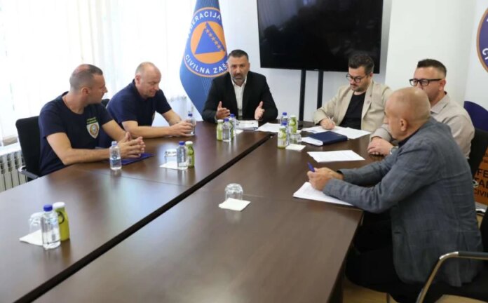 Profesionalni vatrogasci traže povoljnije uslove za penzionisanje: Predali više od 800 potpisa