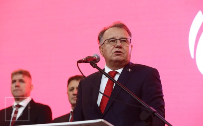 SDP oštro poručio Bakiru Izetbegoviću: “Nema pravo prepravljati historiju”