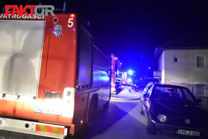 Tokom noći gorio napušeni objekat na Skenderiji