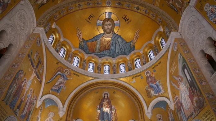Sutra slavimo Čudo Svetog arhangela Mihaila: Veruje se da je ovo dan velike zaštite i molitve za zdravlje