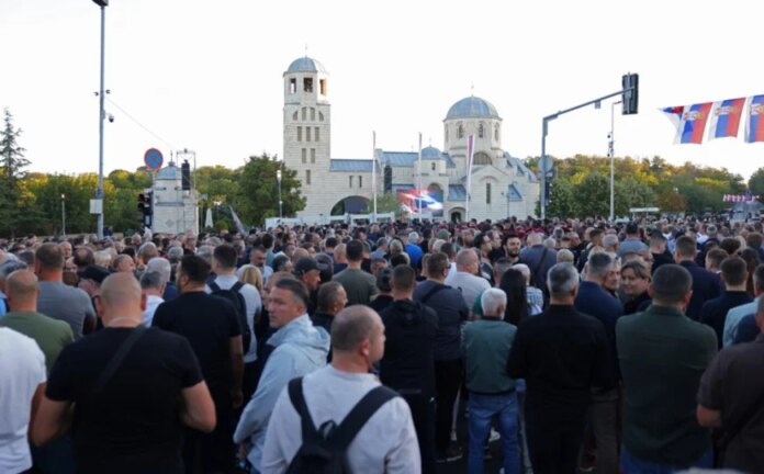 EEAS: Veličanje ratnih zločinaca i negiranje genocida suprotni europskim vrijednostima