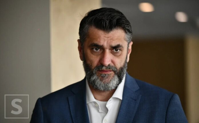 Emir Suljagić: “Računica je očigledna: mene treba strpati u zatvor”