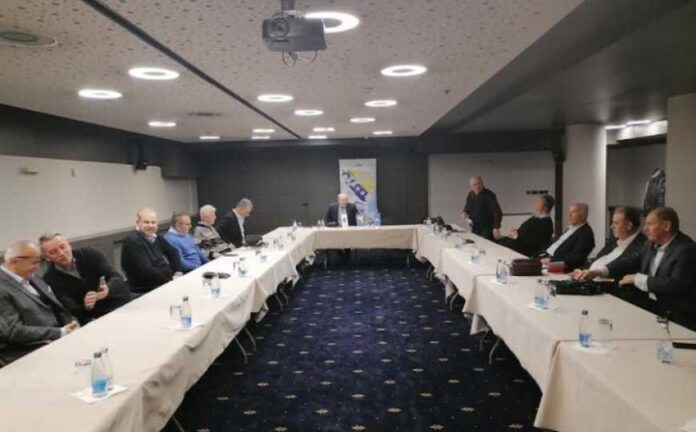 Generali BiH uputili poruku političarima: Dosta kalkulisanja, ostavite branioce na miru