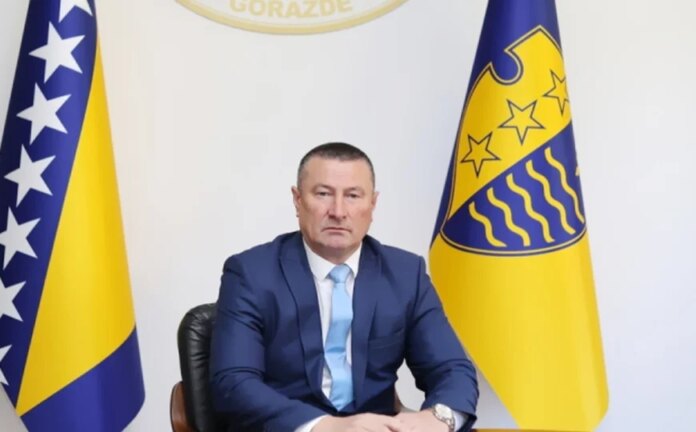 Koliko je ministar u BPK završio fakulteta? Njegov odgovor u programu uživo privukao veliku pažnju