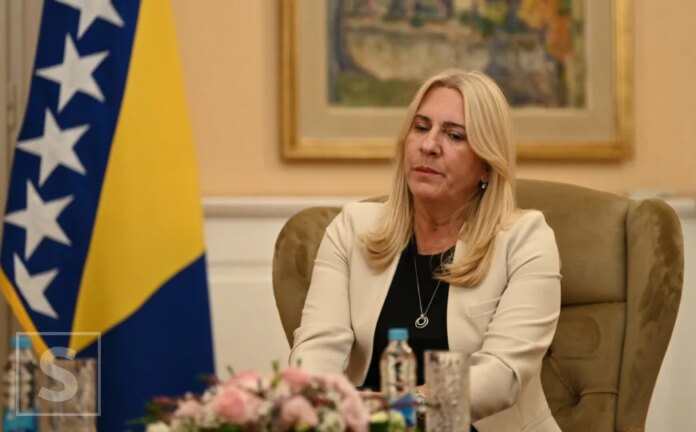 Konaković im dao 48 sati da napuste BiH, Cvijanović: “Vojni ataše neka ostane u RS-u”