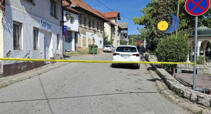 Nakon incidentaUhapšena maloljetnica koja je nožem povrijedila dvije učenice u dvorištu škole u Tuzli