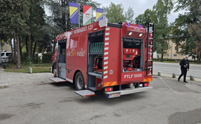 Novo olakšanje za bugojanske vatrogasce, opremili se domaćim vozilom