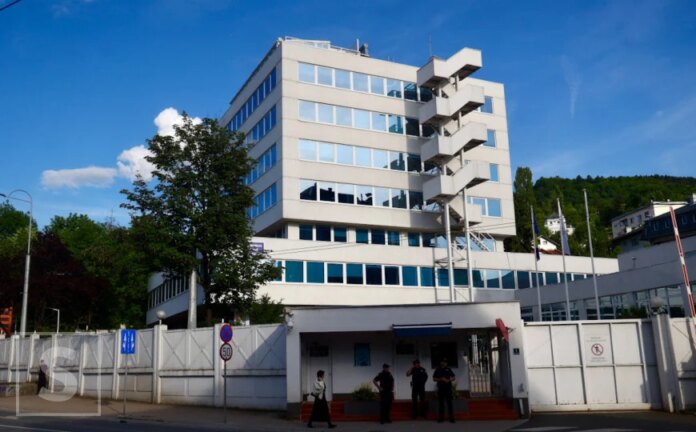 OHR uputio oštru poruku bh. entitetu RS i Srbiji: “Nema secesije, nema ujedinjenja s drugom državom”