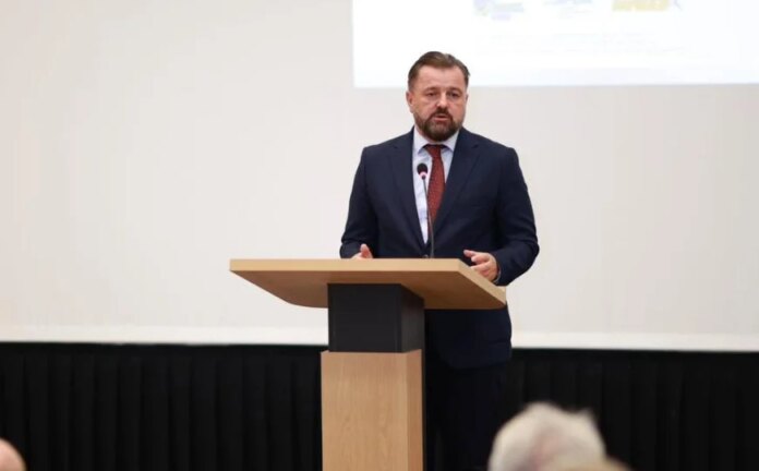 Ogrešević iz Sarajeva poručio: “Hoćemo državu koja radi i politiku koja ima kičmu”