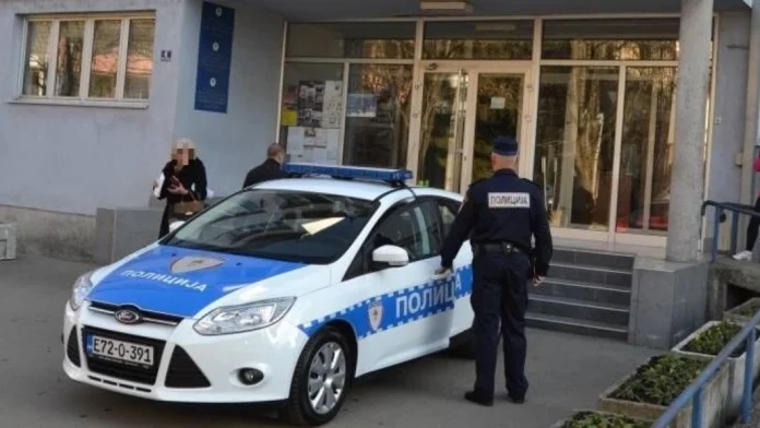 Policijska uprava saopćilaSlučaj iz Prijedora: Ukrao caddyja, napravio udes pa sletio s ceste