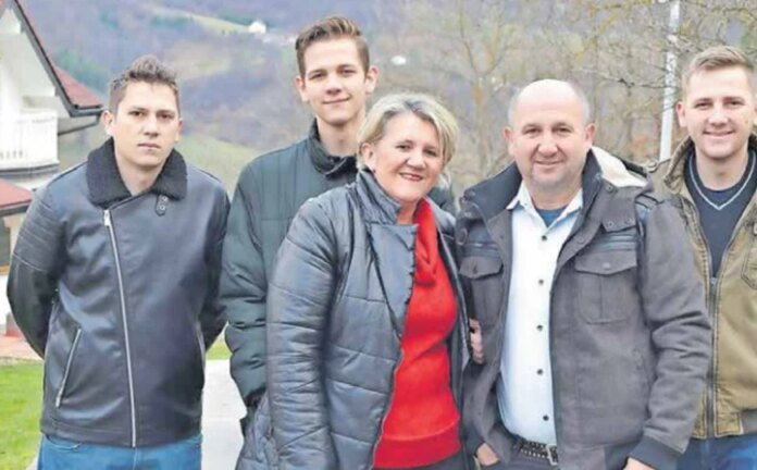 Porodice iz Australije, Južne Afrike, Švedske se vratile u BiH: “Ovdje se ne naručuješ za kafu”