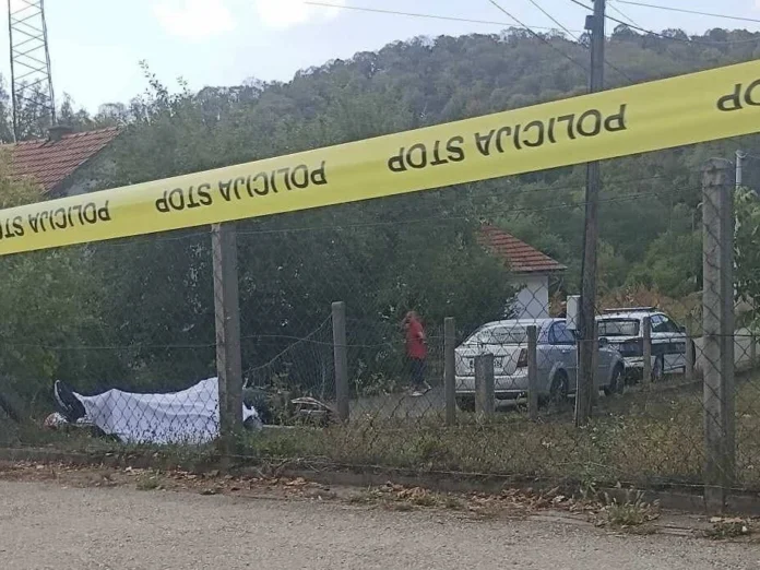 Potvrdila policijaTuzlansko naselje Solina: Vozač motocikla poginuo na mjestu, povrijeđen još jedan muškarac