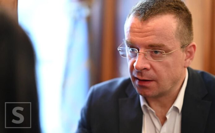 Poznati advokat iz Srbije uputio apel vlastima u BiH: “Zaštitite studente od Srba iz RS-a”