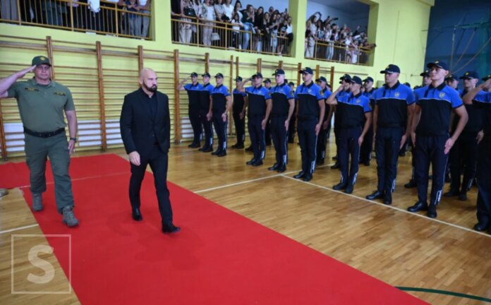 Promovisana 56. klasa Policijske akademije FMUP-a, Isak i Katica se obratili kadetima