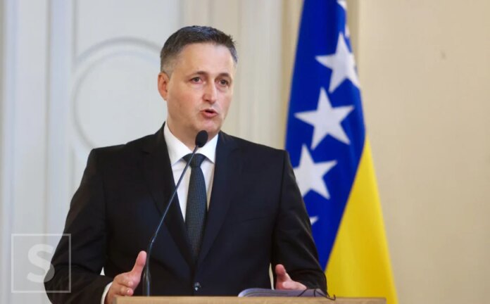 SDP optužio za napad, SDA uzvratila: “Provjerite svoju arhivu, Bećirovićeve riječi nije proizveo AI”