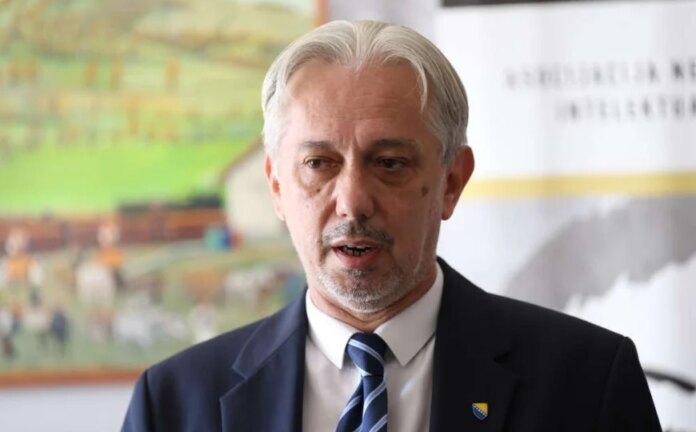 Slaven Kovačević: “Od posebnog je značaja zadržati odnos 2:1 u Predsjedništvu BiH”