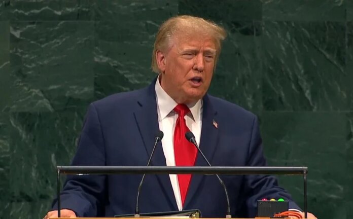 Trump za govornicom UN-a napao Međunarodni sud u Haagu, zaprijetio Iranu pa poručio: “Stvaram mir”