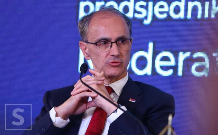 Vlada Srbije odbacila tvrdnje da je zahtjev za prelet aviona delegacije stigao kasno