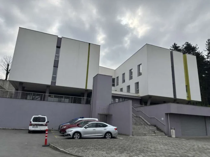 Za još dva mjesecaKantonalni sud u Bihaću produžio pritvor Iračaninu optuženom za pokušaj ubistva: Dvaput izbo sunarodnjaka