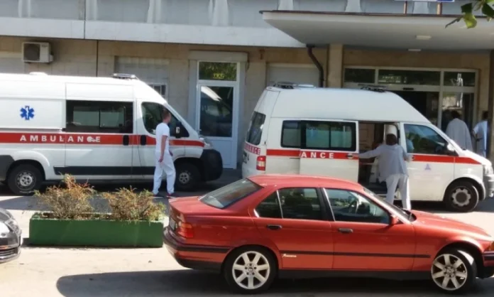 Zadobili opekotinePotvrđeno iz UKC-a: Dvoje povrijeđenih u domu za starije osobe kod Lukavca u teškom stanju