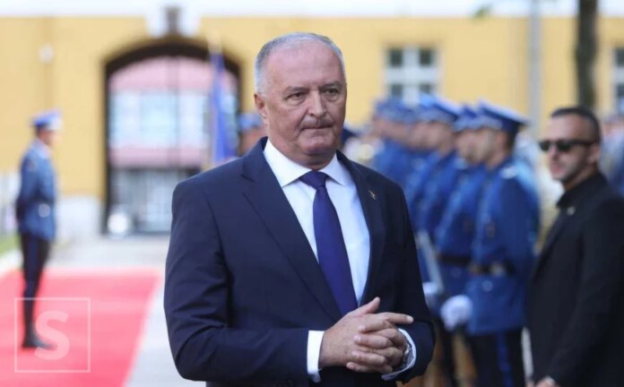 Zukan Helez: Odavanje počasti Mladiću je najveći dokaz učešća Srbije u genocidu u Srebrenici
