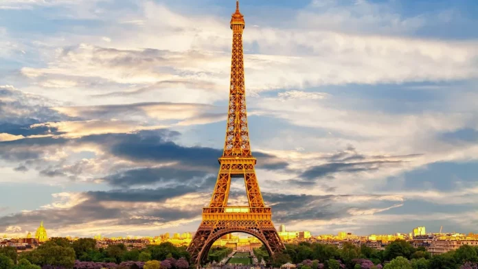 NESTALI DELOVI AJFELOVE KULE! Otkriveno da nedostaju originalni komadi konstrukcije pariske Gvozdene dame