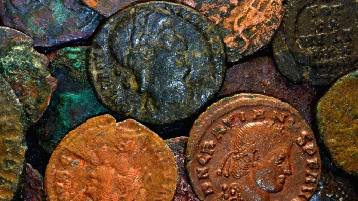 Veliko arheološko otkriće: Muškarac u Nemačkoj pronašao 934 rimska srebrnjaka
