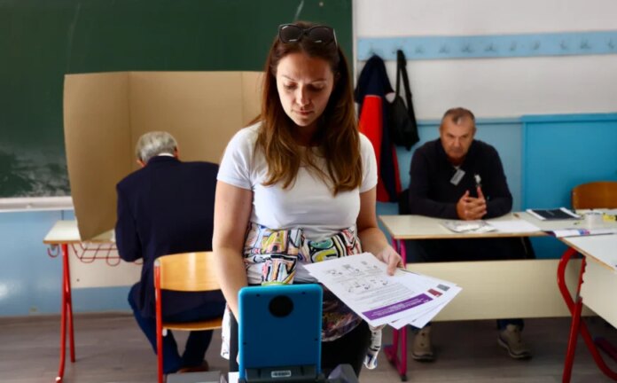 CIK naredio ponovno brojanje glasova u Bijeljini: Memorijske kartice skenera bile prazne