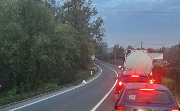 Nakon teške nesreće u mjestu Husino normalizovan saobraćaj na putu Tuzla–Sarajevo