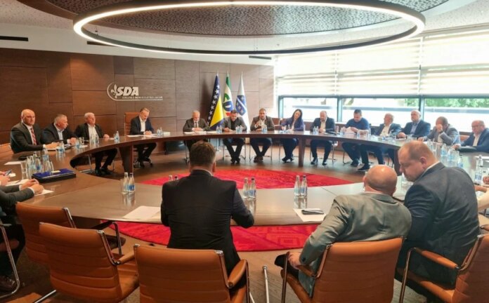 Predsjedništvo SDA razmatralo izborne rezultate: Imenovan pregovarački tim za formiranje vlasti