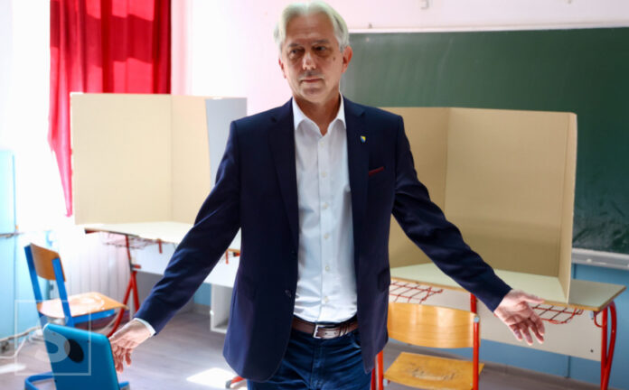 Slaven Kovačević nakon izbora tvrdi: Demokratska fronta i ja smo ozbiljno pokradeni