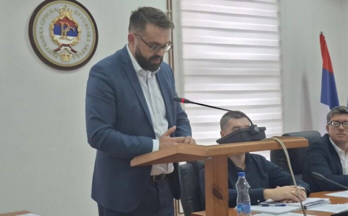 Smijenjen zbog objave o zločincu Ratku Mladiću: Faruk Đozić ne odustaje od stavova i najavio žalbu